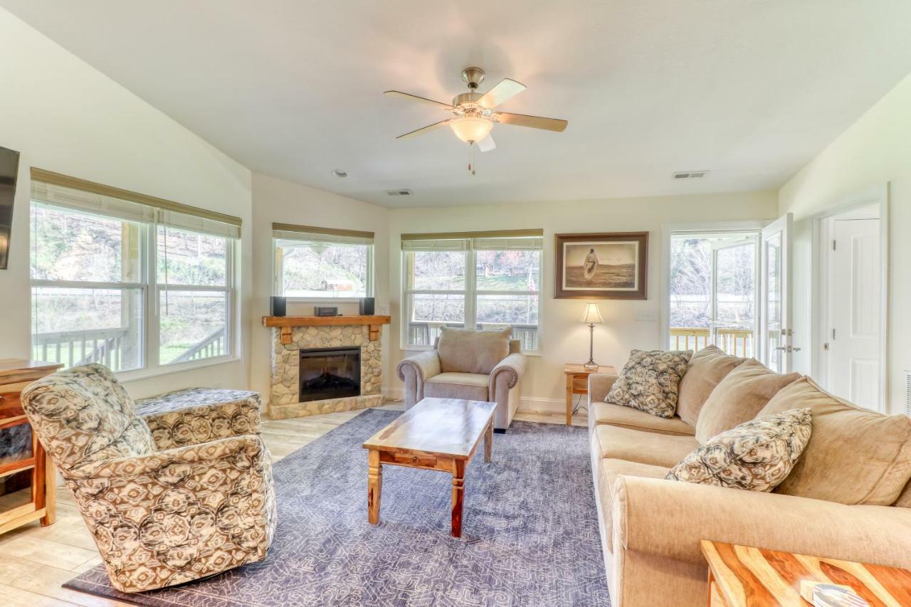2 Bed 2 Bath Vacation Home In Whittier III Exterior foto